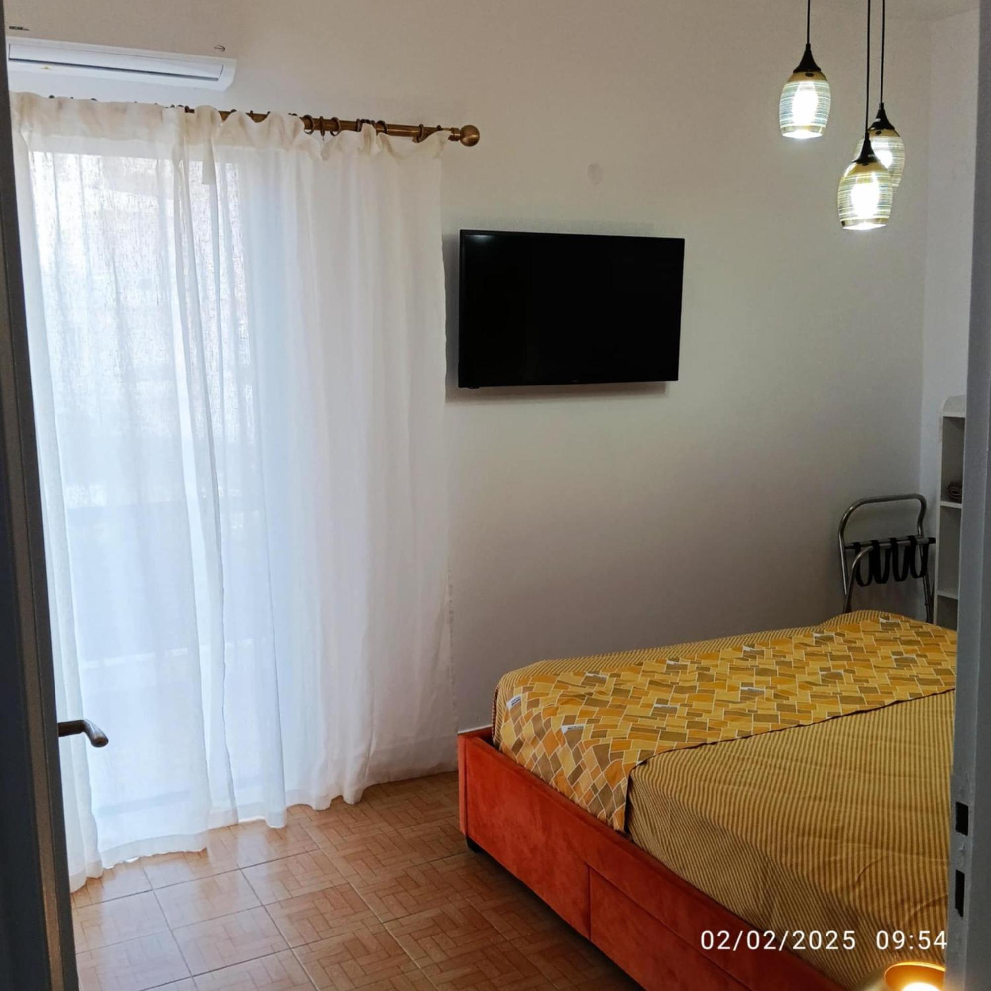 Good Life Apartment *